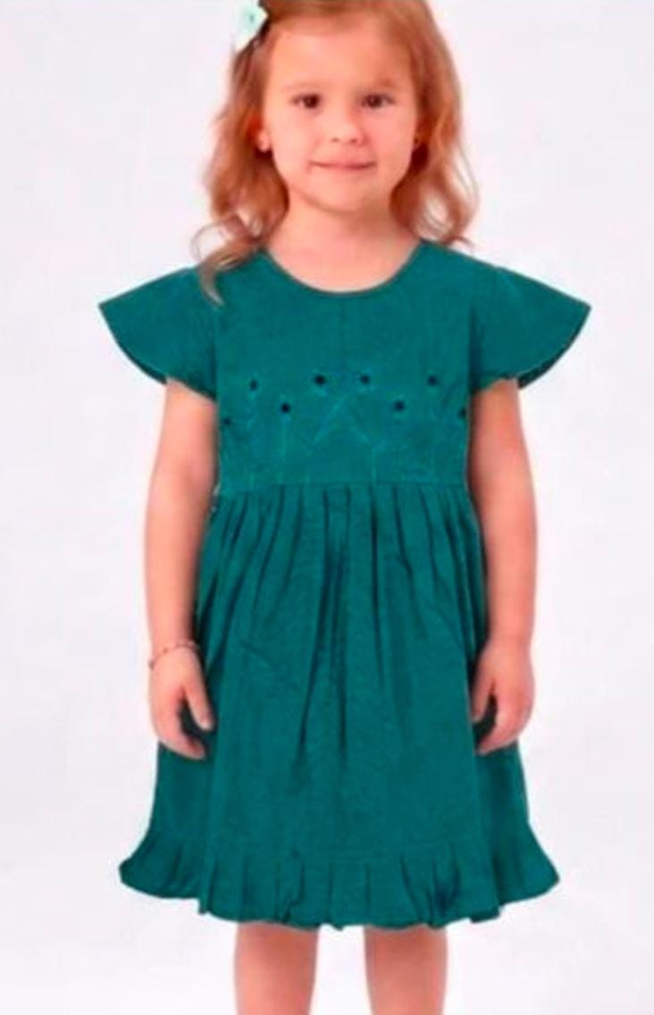 Cotton frok with embroidery.